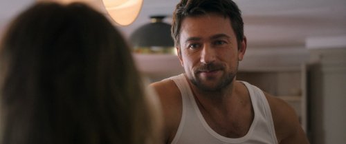 Горничная (2025) Горничная (2025)